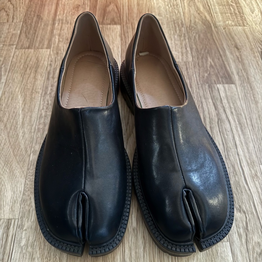 Chunky Platform Tabi Loafers